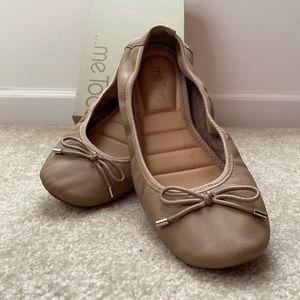 me Too Ballet Flats size 9 pre-owned.
